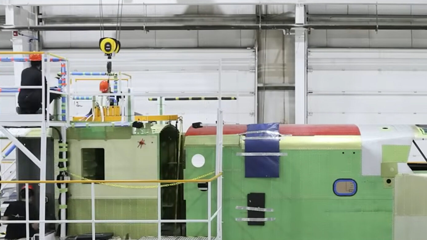 Το πρώτο ελληνικό Canadair – Η υπερσύγχρονη τεχνολογία και οι πτήσεις ακόμα και τη νύχτα – βίντεο