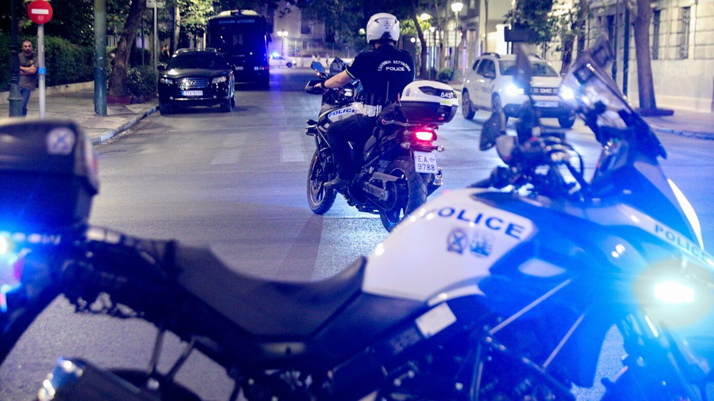 Μητέρα 18χρονου που μαχαιρώθηκε στον Άγιο Δημήτριο: «Πήγε να τον σκοτώσει»