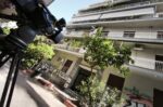 Βρέφος που βρέθηκε κατεψυγμένο στην Κυψέλη: Πάνω από 15 μαχαιριές με κουζινομάχαιρο – Το κουβαλούσαν νεκρό από σπίτι σε σπίτι