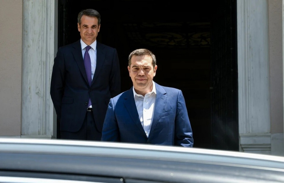 Μαξίμου: Γιατί επιλέγουν ως βασικό αντίπαλο τον Αλέξη Τσίπρα ενόψει εκλογών