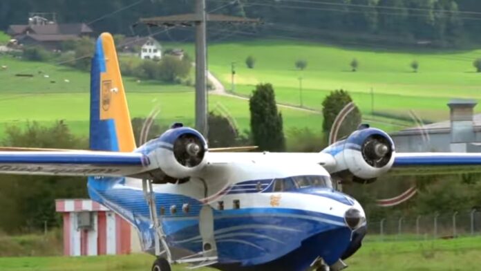 Grumman Albatross προσγειώθηκε στο αεροδρόμιο της Κεφαλονιάς