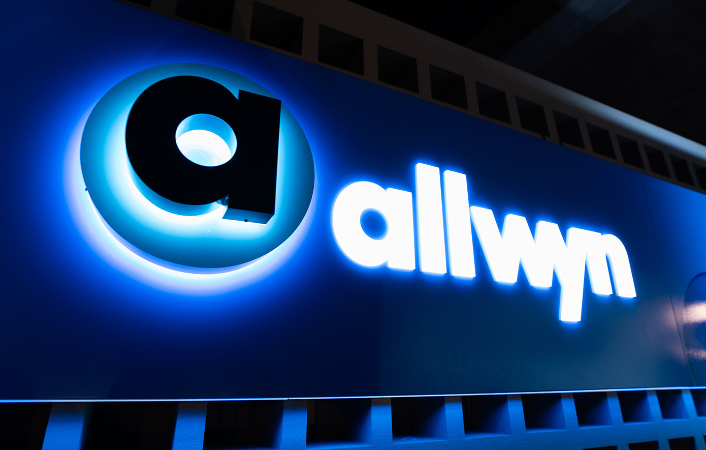 Allwyn: Ισχυρό β’ τρίμηνο με έσοδα 1,25 δισ. ευρώ και προσαρμοσμένο EBITDA 458 εκατ.