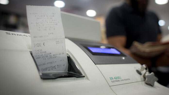 Πρόστιμα για ταμειακές μηχανές: Πότε επιβάλλονται και πότε παραγράφονται