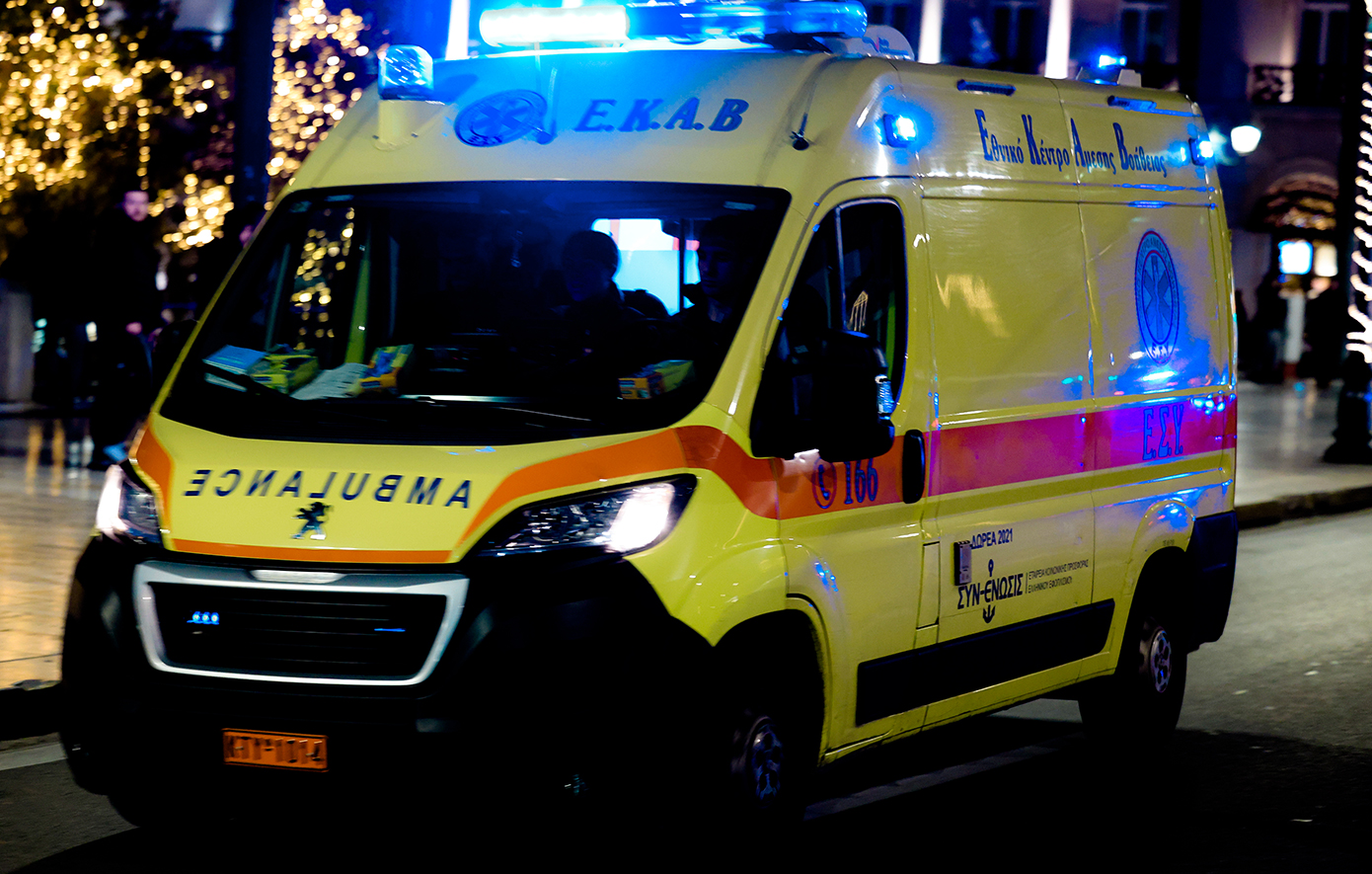 30χρονος διασωληνωμένος στη ΜΕΘ του ΓΝ Λαμίας μετά από τροχαίο