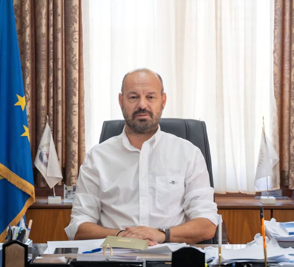 Δήμαρχος Μουζακίου: Η λάσπη δεν αλλάζει την αλήθεια