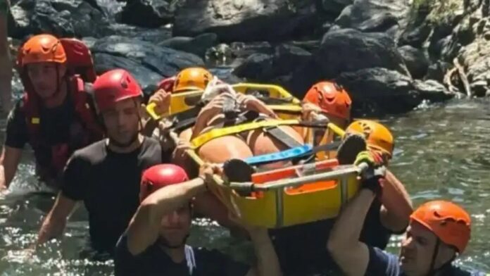 Επιχείρηση διάσωσης στη Σαμοθράκη για 15χρονη που τραυματίστηκε σε δύσβατη περιοχή