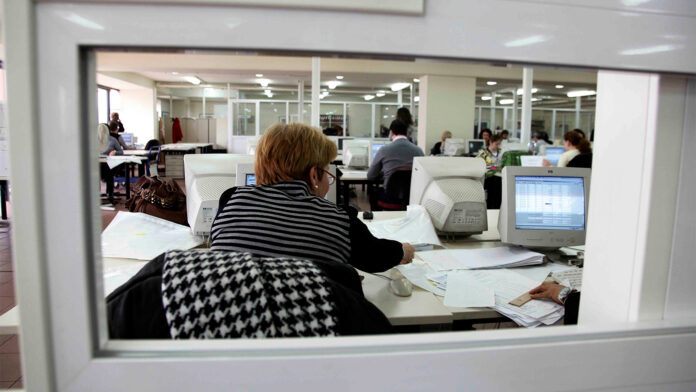 Ιδιωτικό χρέος: Τι αλλάζει από τον Σεπτέμβριο