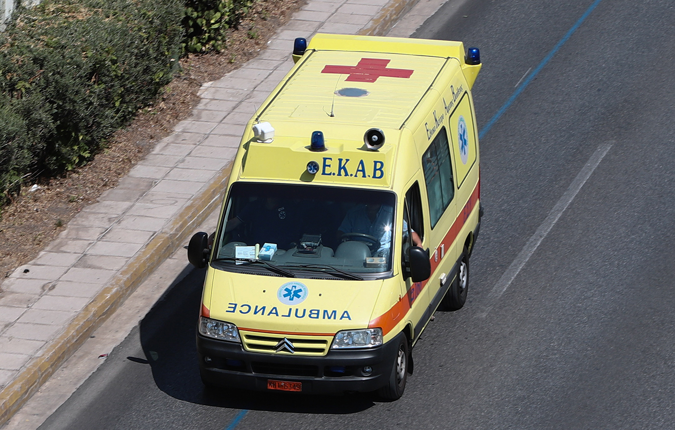 74χρονη σκοτώθηκε σε τροχαίο στον Βαρνάβα – Το αυτοκίνητο έπεσε σε ρέμα και ανατράπηκε
