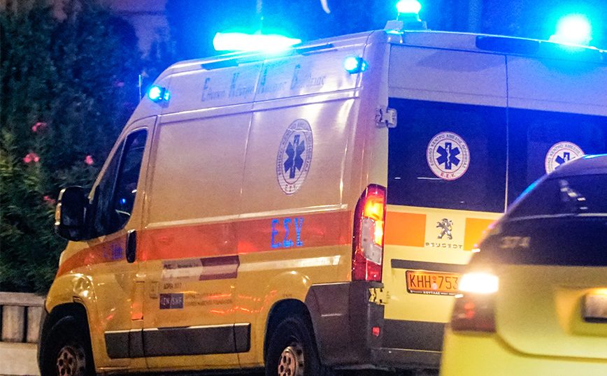 Βούλα: Οδηγός ταξί επιχείρησε αναστροφή και χτύπησε 39χρονο μοτοσικλετιστή