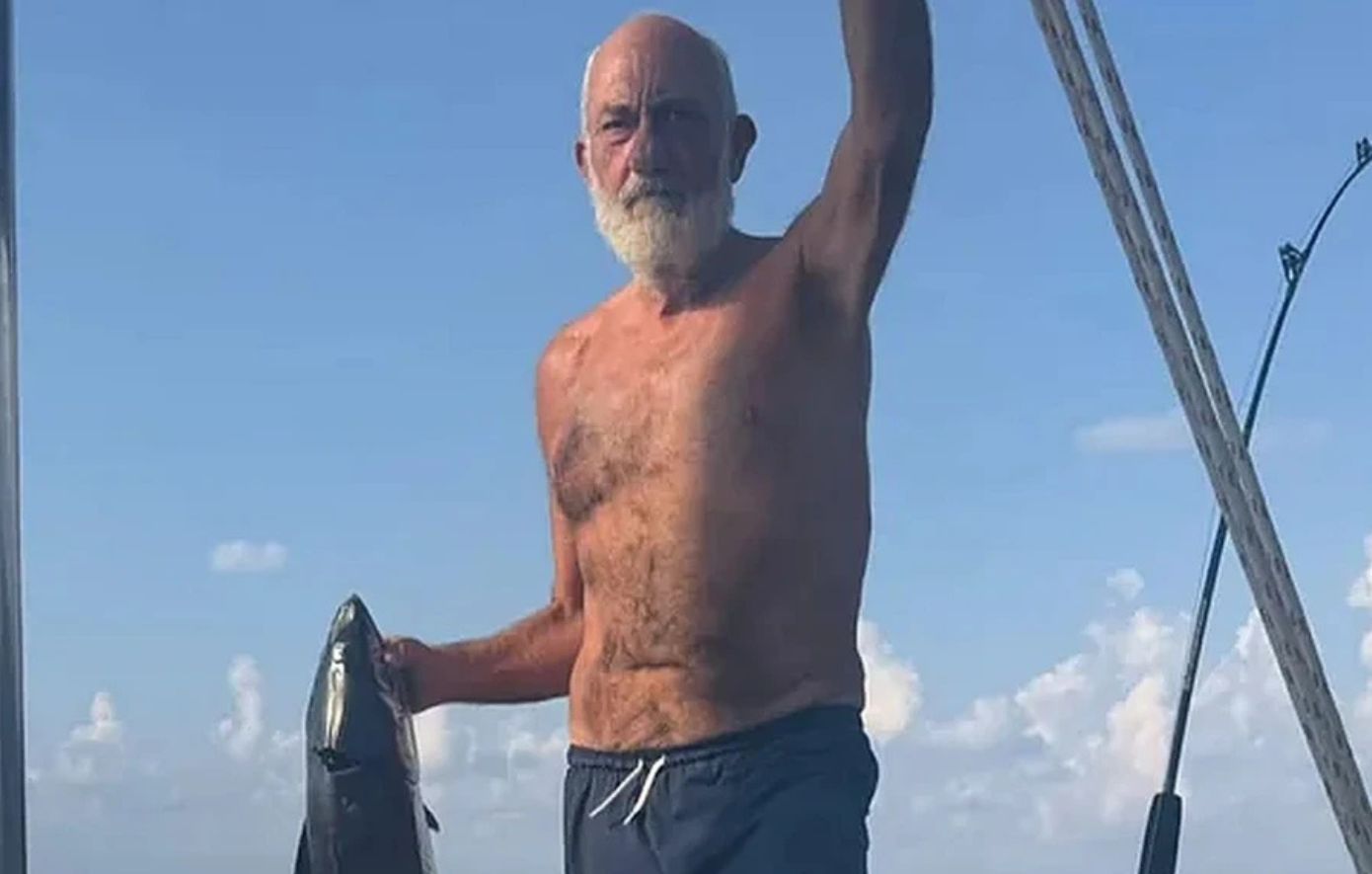 Εξαφάνιση 66χρονου που έπεσε από σκάφος ανοιχτά της Πύλου: Επτά ημέρες από το περιστατικό, «Το μόνο που ζητάμε είναι να συνεχίσουν να ψάχνουν»
