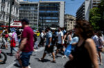 Οικονομικό κλίμα: Μικρή κάμψη τον Ιούλιο, αλλά οι καταναλωτές είναι πιο αισιόδοξοι