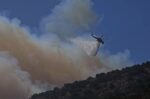 Φωτιά στην Κεφαλονιά – Εκκενώθηκαν επτά περιοχές – Αλλεπάλληλα μηνύματα του 112