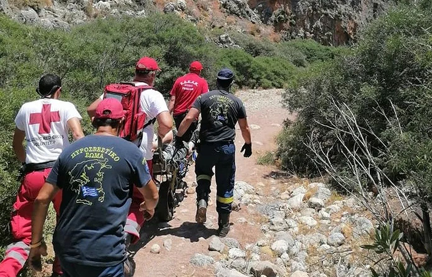 Τραγωδία στα Φαλάσαρνα: Νεκρή 41χρονη τουρίστρια που κατέρρευσε σε μονοπάτι