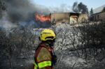 Φωτιά στο Πικέρμι: 48χρονος απανθρακώθηκε μέσα σε αυτοκίνητο – Τι εξετάζουν οι Αρχές