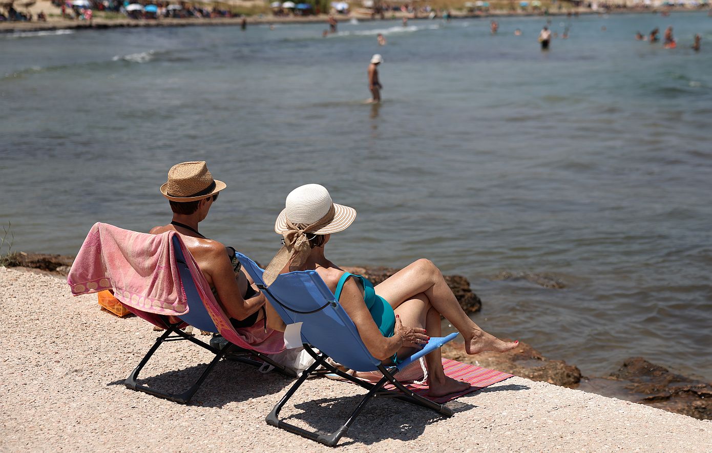 Καιρός: 37άρια έως τις 25 Αυγούστου και ισχυροί άνεμοι στο Αιγαίο – Η πρόγνωση Κολυδά