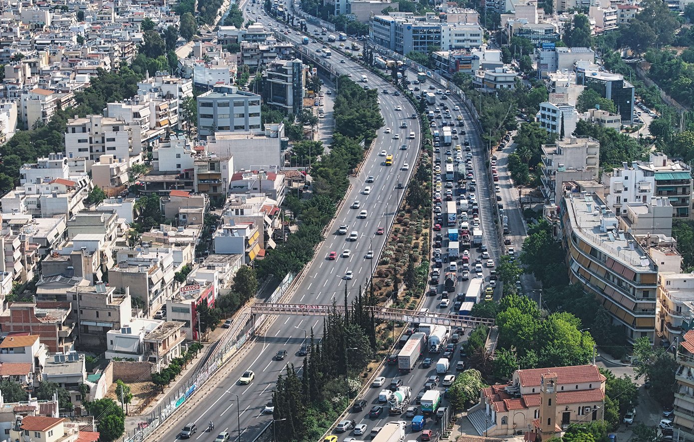 Τροχαίο στον Κηφισό στο ύψος της Μεταμόρφωσης: Μποτιλιάρισμα στο σημείο