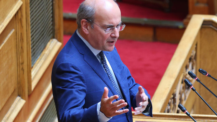 K. Χατζηδάκης: Θετικές εξελίξεις στο ρεύμα – Δεν μιλάμε για κατάργηση τεκμαρτού