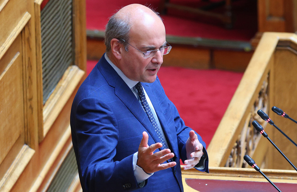 K. Χατζηδάκης: Θετικές εξελίξεις στο ρεύμα – Δεν μιλάμε για κατάργηση τεκμαρτού