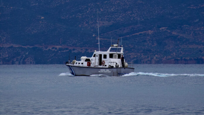 Προσάραξη ιστιοφόρου στη Μεθώνη και εισροή υδάτων στο σκάφος