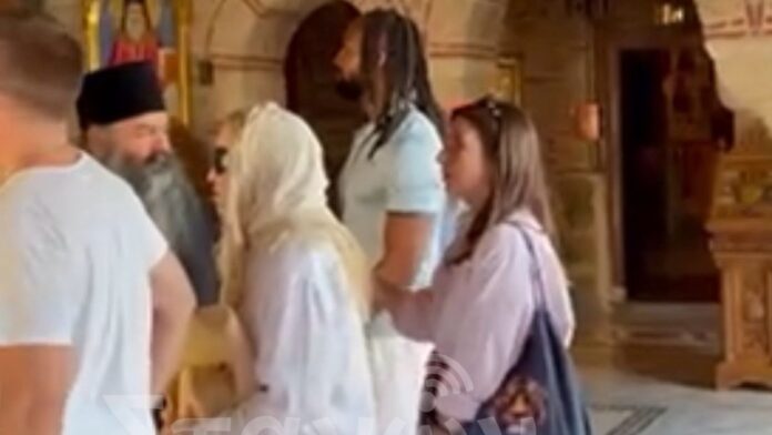 Μαντόνα στα Μετέωρα: Οι εικόνες από την Ιερά Μονή Βαρλαάμ