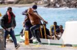 Άφιξη μεταναστών στα νότια της Κρήτης – Εντοπίστηκε λέμβος με 39 άτομα