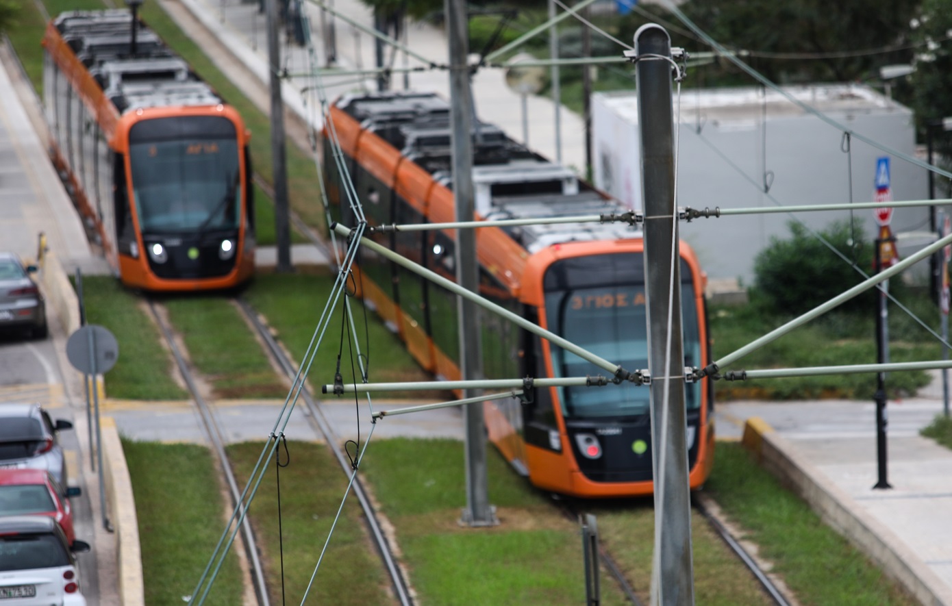 Τραμ: Πυκνώνουν τα δρομολόγια και μειώνονται οι χρόνοι αναμονής για τους επιβάτες