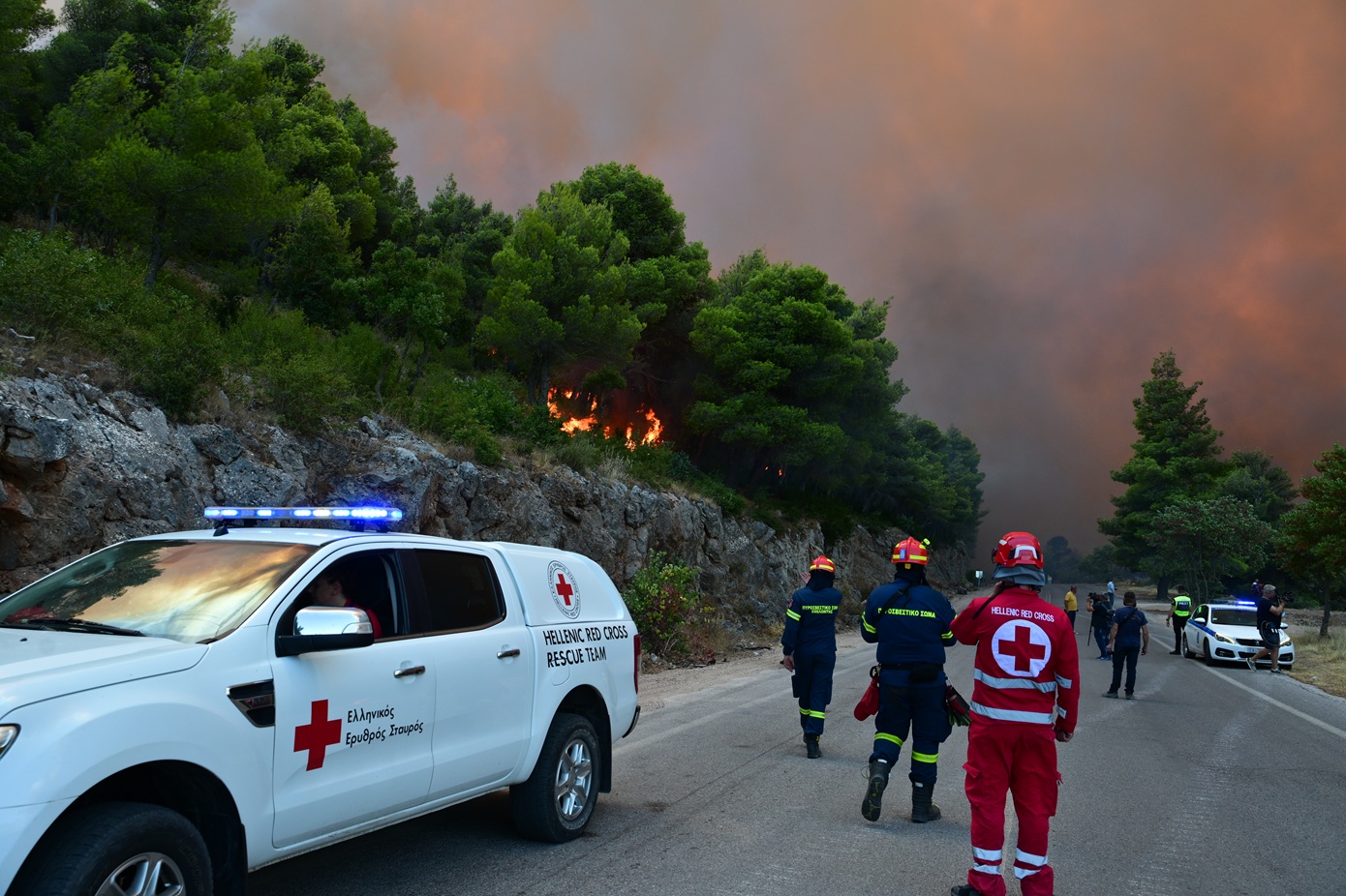 Φωτιά στο Πόρτο Γερμενό: Ηλικιωμένο ζευγάρι απεγκλωβίστηκε από το σπίτι που φλεγόταν