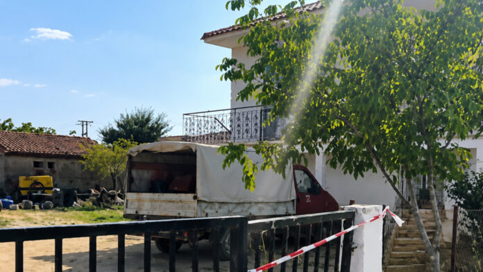 Γυναικοκτονία στη Ροδόπη: Σκότωσε τη γυναίκα του με μία μαχαιριά στον λαιμό ανήμερα των γενεθλίων της κόρης τους