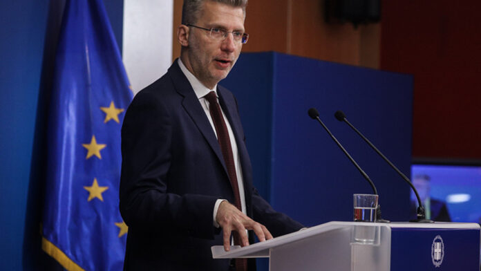 Άκης Σκέρτσος για Στέφανο Μάνο: Δεν επιδίωκε να είναι αρεστός, αλλά διαρκώς χρήσιμος