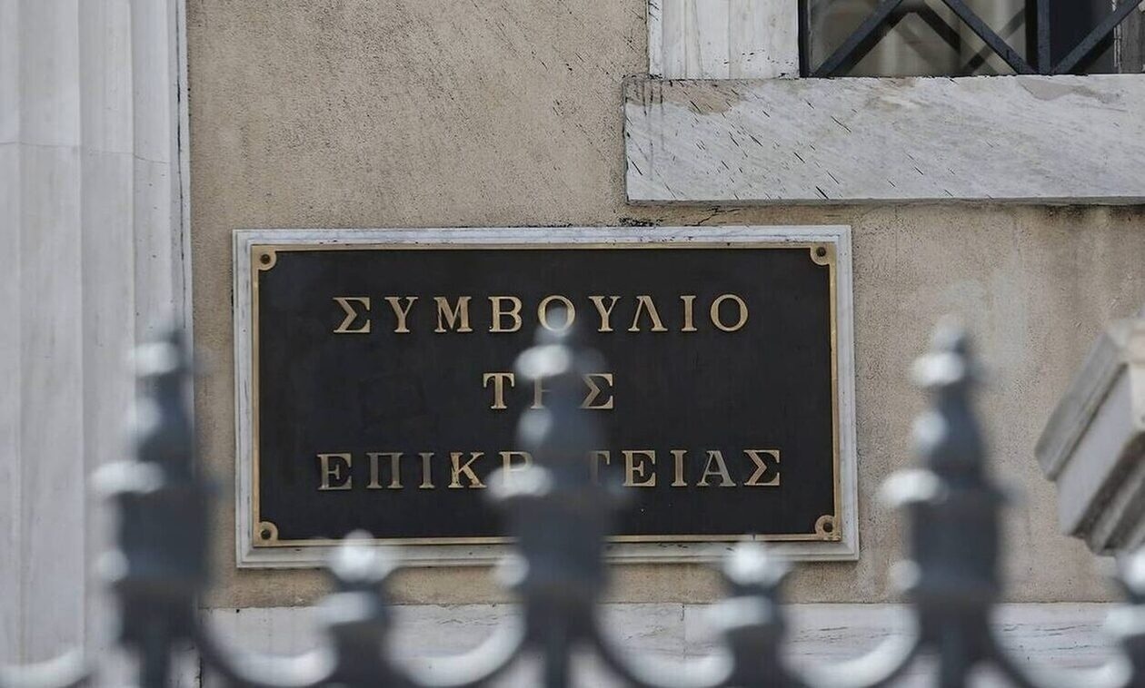Λαζαράτος για ακύρωση αδειών ιδιωτικών πανεπιστημίων: «Ο επιμένων νικά»