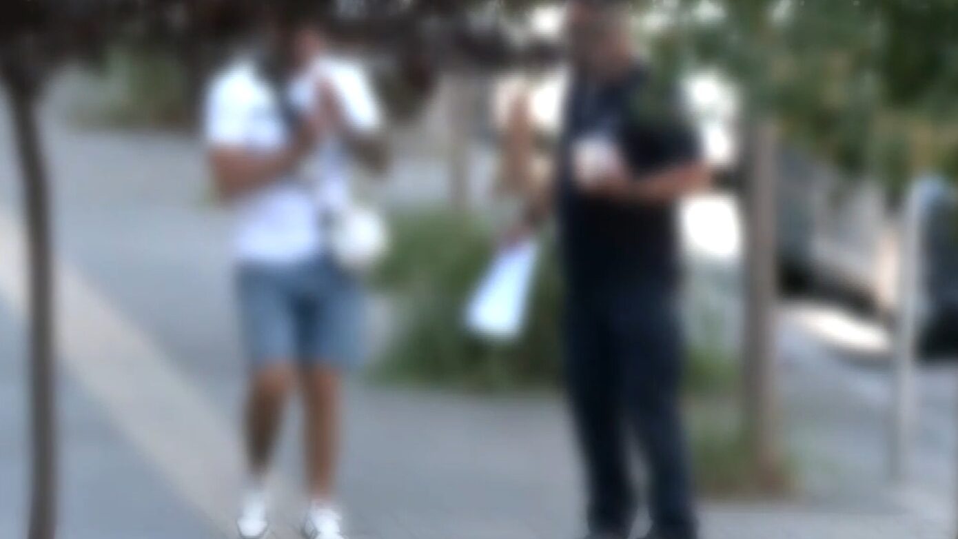 Θεσσαλονίκη: Γνωστός τράπερ εντοπίστηκε να τρέχει με 182 χλμ/ώρα στην ΠΑΘΕ και οδηγήθηκε στον εισαγγελέα