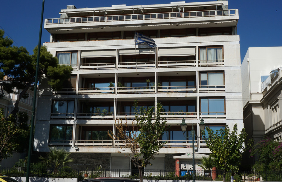 Υπουργείο Ανάπτυξης: Καμπάνες και ρήτρες για καθυστερήσεις στη Γραμμή Ενημέρωσης Επενδυτή