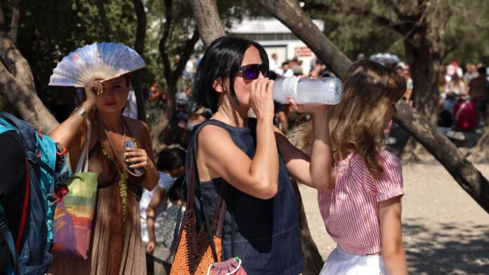 Ζέστη έως 40°C μέχρι την Πέμπτη, νέα θερμή εισβολή από την Κυριακή