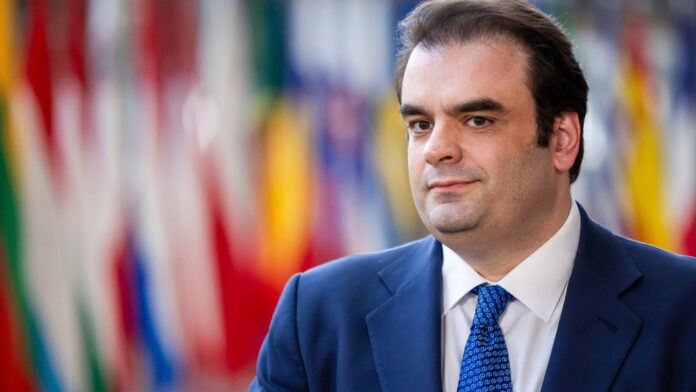Στη Bundesbank ο Κυριάκος Πιερρακάκης: «Οι πολιτικές και οι μεταρρυθμίσεις πρέπει να θέτουν τον πολίτη στο επίκεντρο»