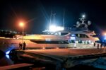 Τραγωδία στα Ίσθμια: Η μοιραία σύγκρουση της 50μετρης θαλαμηγού με τη λέμβο, με απολογισμό έναν νεκρό