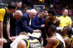 AEK: Οι φυσιοθεραπευτές της ομάδας έσωσαν γυναίκα που έχασε τις αισθήσεις της στο «Ελ. Βενιζέλος»