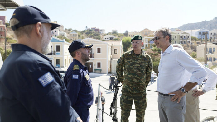 Κυριάκος Μητσοτάκης στο Καστελλόριζο: Επίδομα 5.000 ευρώ για τους υπαλλήλους – Live
