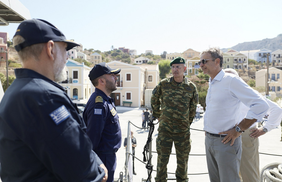 Κυριάκος Μητσοτάκης στο Καστελλόριζο: Επίδομα 5.000 ευρώ για τους υπαλλήλους – Live