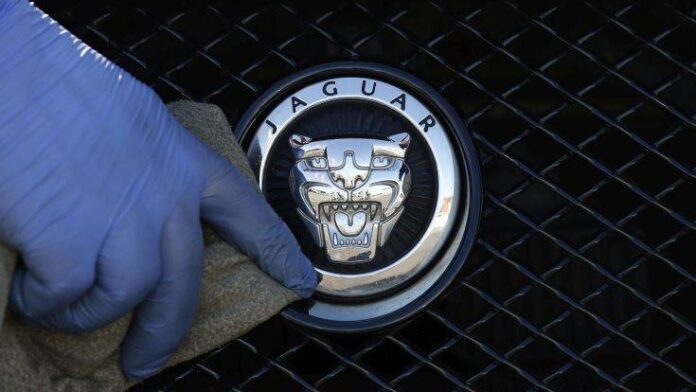 Jaguar Land Rover: Σχέδιο αναδιάρθρωσης με χιλιάδες θέσεις εργασίας σε κίνδυνο