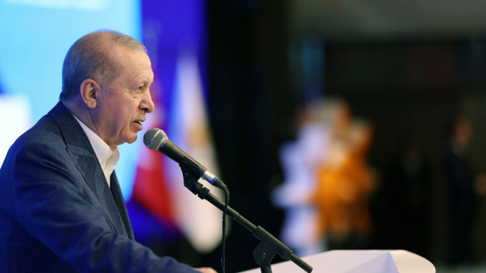 Ερντογάν: Η Ελλάδα να εγκαταλείψει τη στρατιωτικοποίηση των νησιών