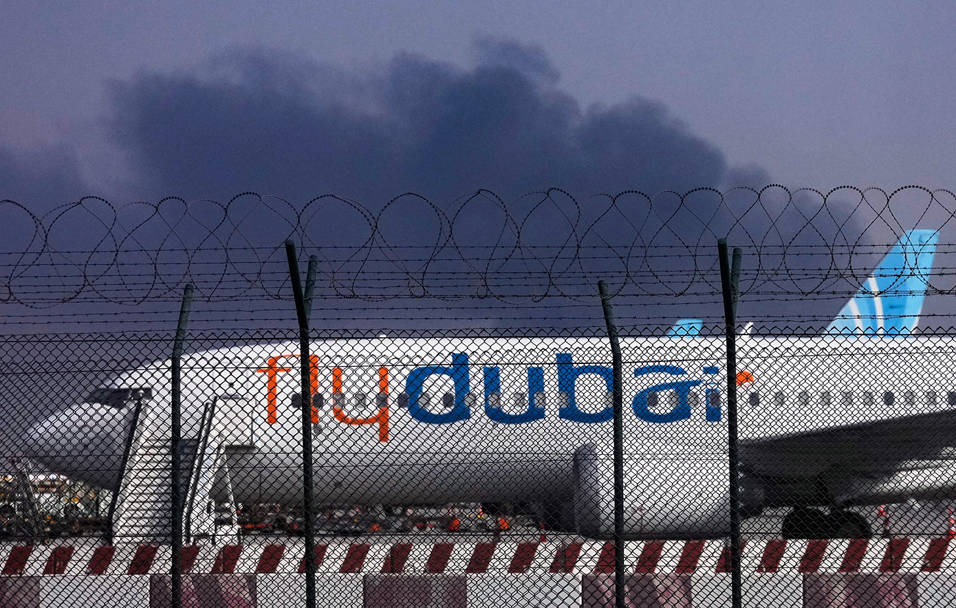 Flydubai: Τι συνέβη στην πτήση-θρίλερ – «Ακούσαμε κραυγές, το αεροπλάνο βούτηξε, υπήρχαν αίματα στο πιλοτήριο»