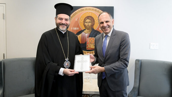 Γιώργος Γεραπετρίτης στο Τορόντο – Συναντήθηκε με τον Αρχιεπίσκοπο Καναδά