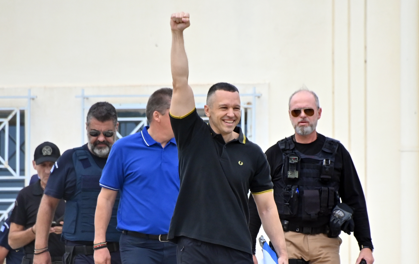 Η δικηγόρος του Ηλία Κασιδιάρη είχε υπερασπιστεί τρεις Πακιστανούς για τον βιασμό της 12χρονης στον Κολωνό