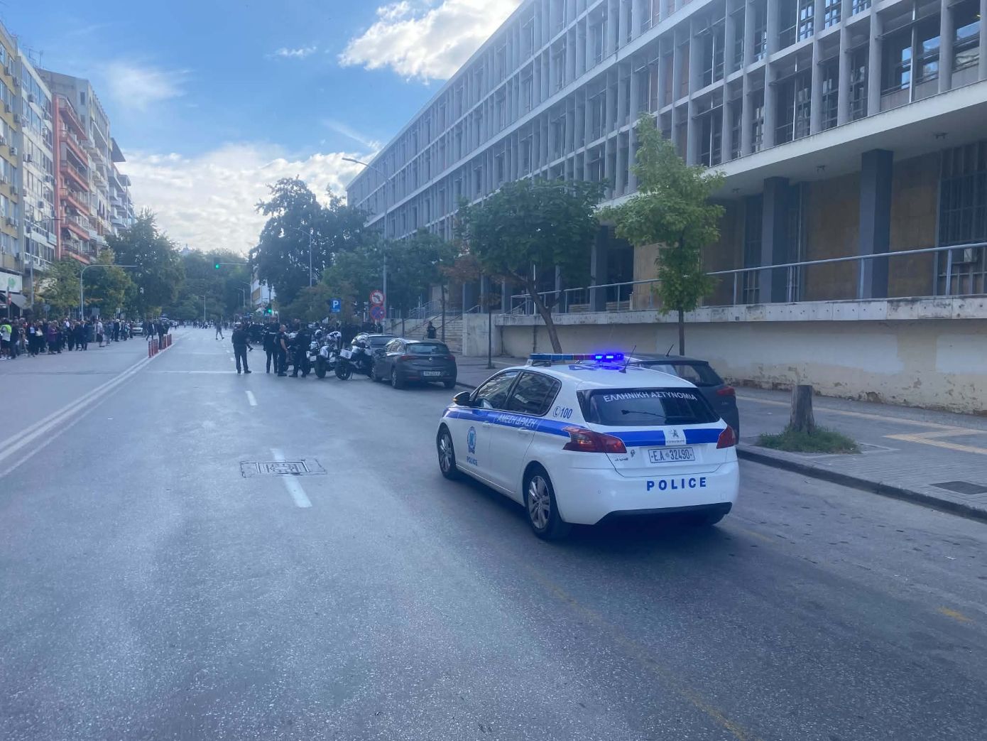 Δικαστικό Μέγαρο Θεσσαλονίκης: Εκκένωση μετά από προειδοποίηση για βόμβα