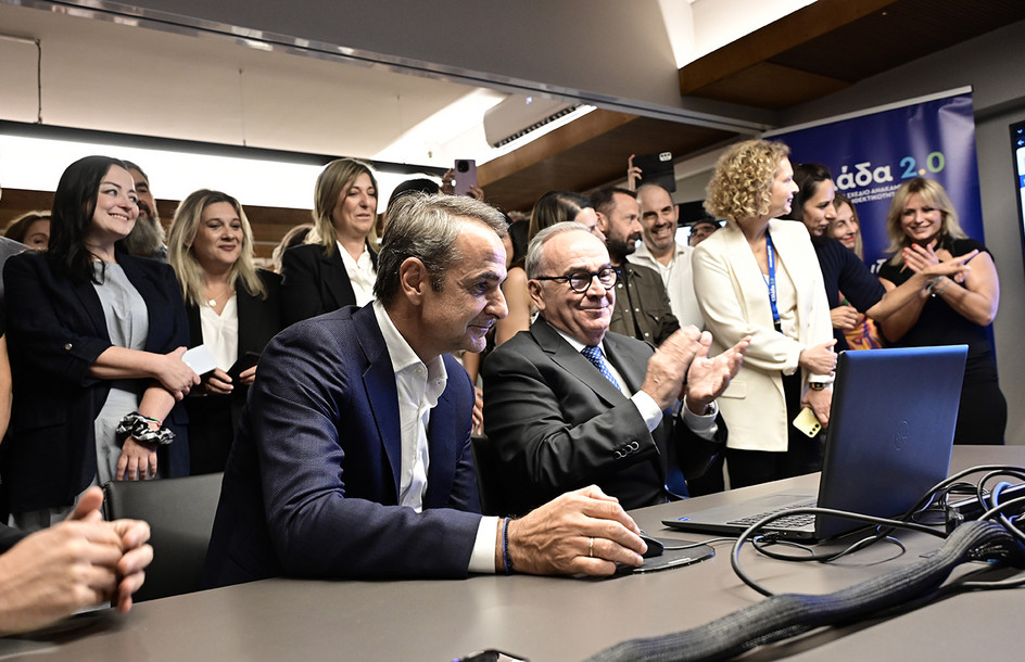 Κυριάκος Μητσοτάκης: Πάτησε το κουμπί για 6,75 δισ. ευρώ από το Ταμείο Ανάκαμψης – «Οι Έλληνες βλέπουν ότι δεν χάθηκε ούτε ένα ευρώ»