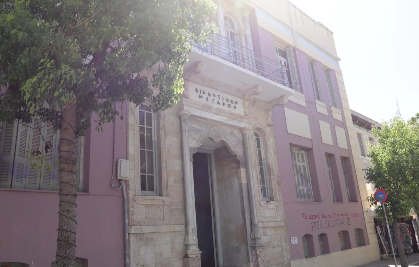 Ηράκλειο: Πήγε χωρίς δικηγόρο για καβγά στο σπίτι και βρέθηκε στη φυλακή – Η πρωτόδικη καταδίκη των 31 μηνών