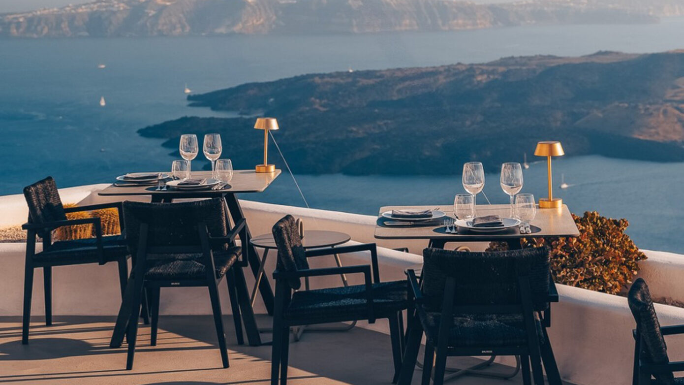 TripAdvisor: Το ελληνικό εστιατόριο στη Σαντορίνη ανάμεσα στα 25 καλύτερα εστιατόρια του κόσμου για το 2026