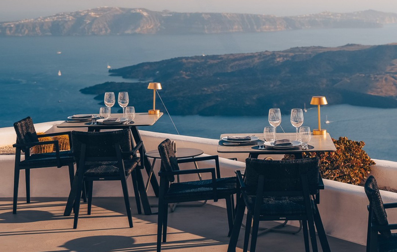 TripAdvisor: Το ελληνικό εστιατόριο στη Σαντορίνη ανάμεσα στα 25 καλύτερα εστιατόρια του κόσμου για το 2026