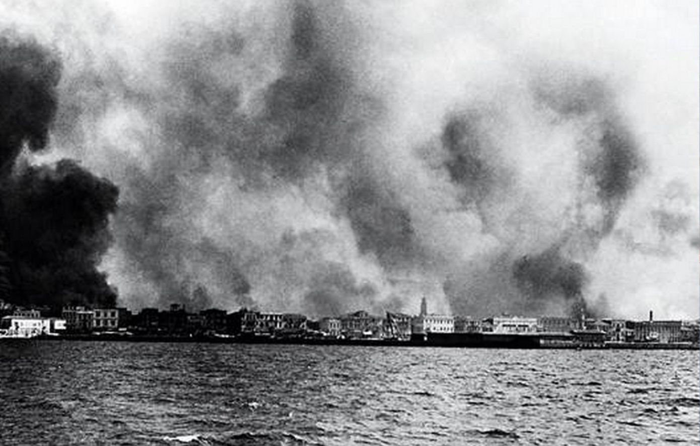 Η Τουρκία προκαλεί ξανά 104 χρόνια μετά την Καταστροφή της Σμύρνης: «Αβάσιμη» η μνήμη των ξεριζωμένων Ελλήνων