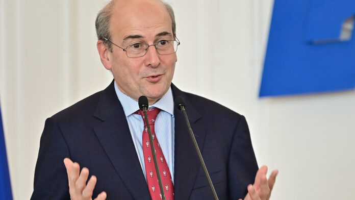 Κ. Χατζηδάκης: Δεν θα αφήσουμε κάθε λαϊκιστή να μειώνει κάθε προσπάθεια